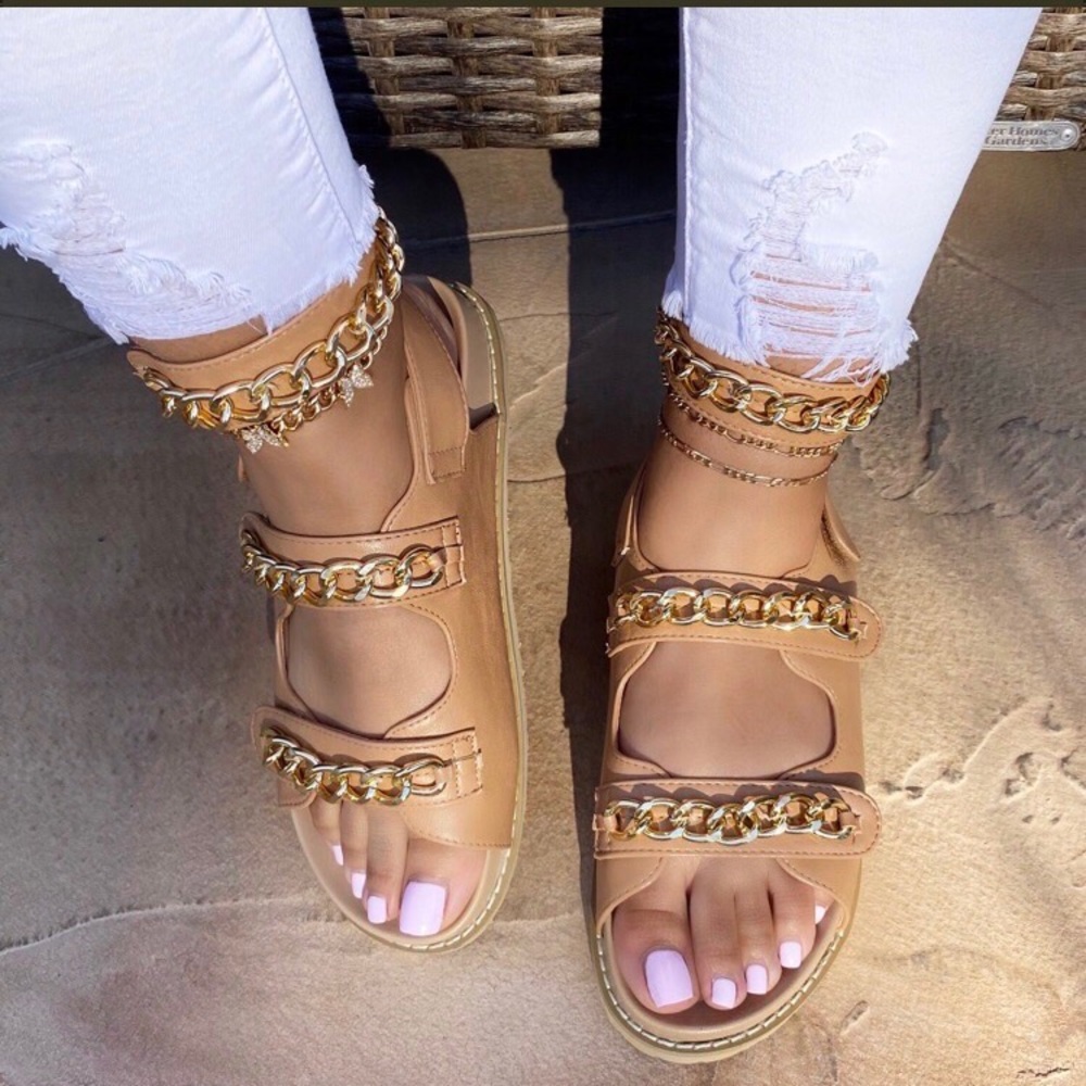 🔥New🔥Melinda Sandals. Nude
